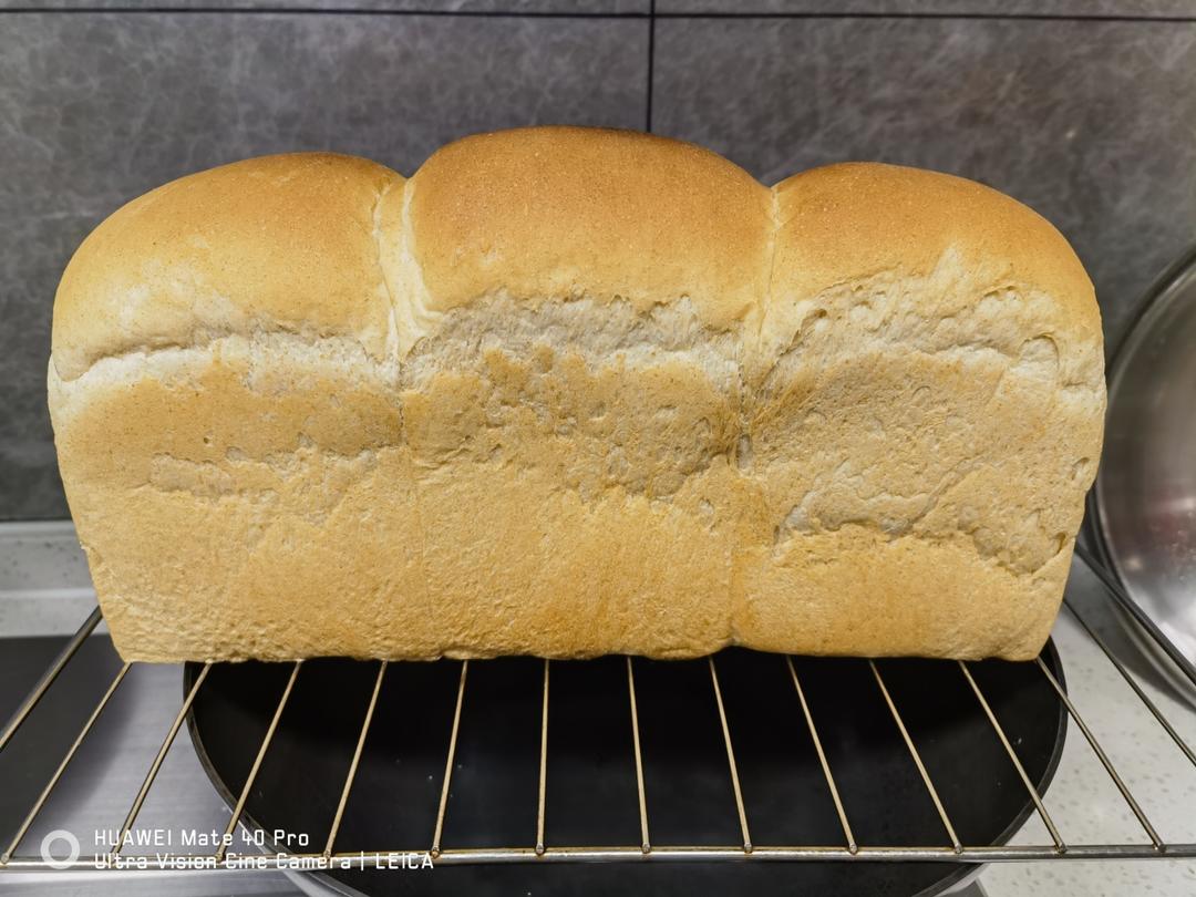 码住它｜你也能做出爆发力超强的全麦面包