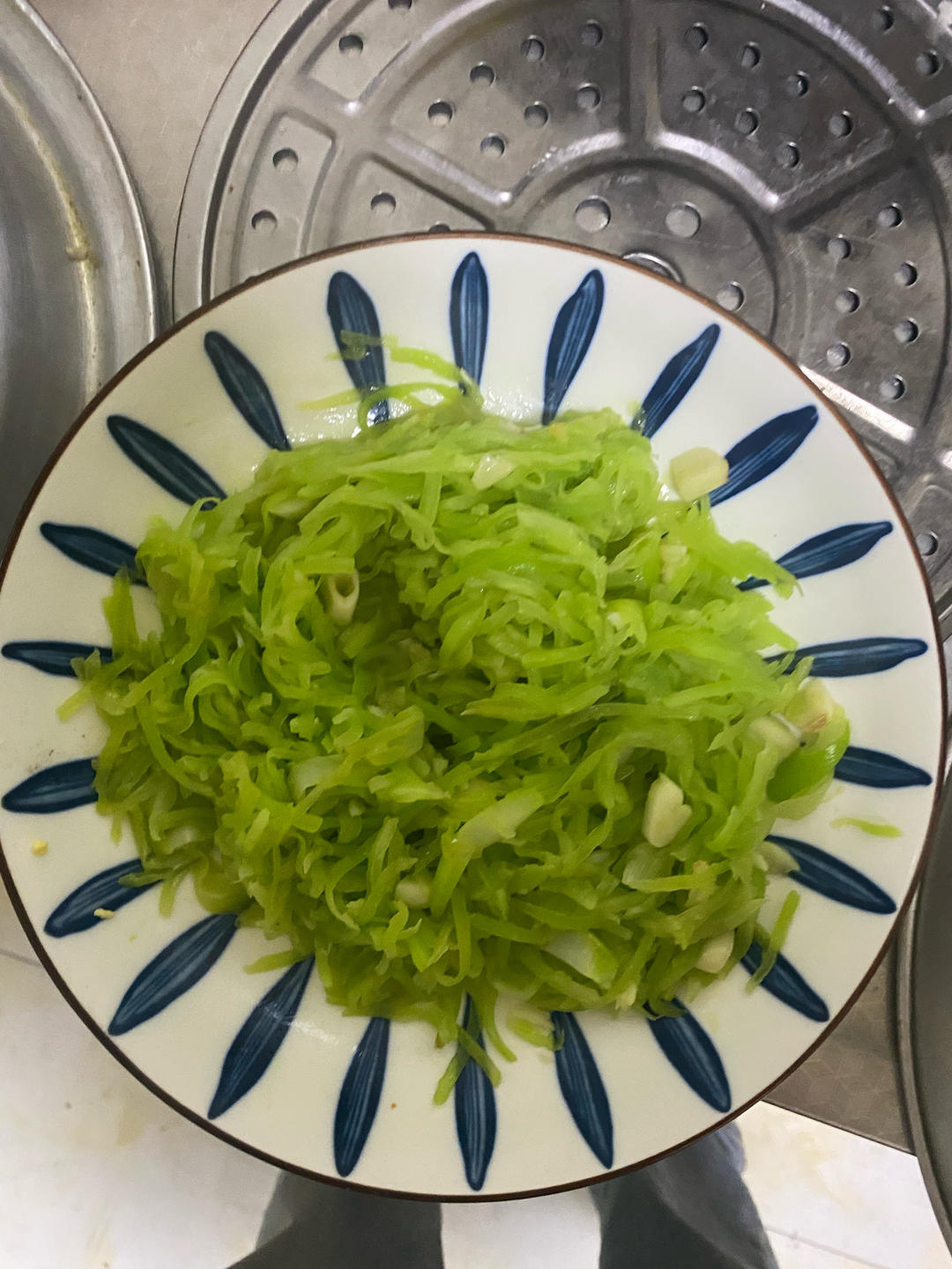 清炒莴笋丝的做法