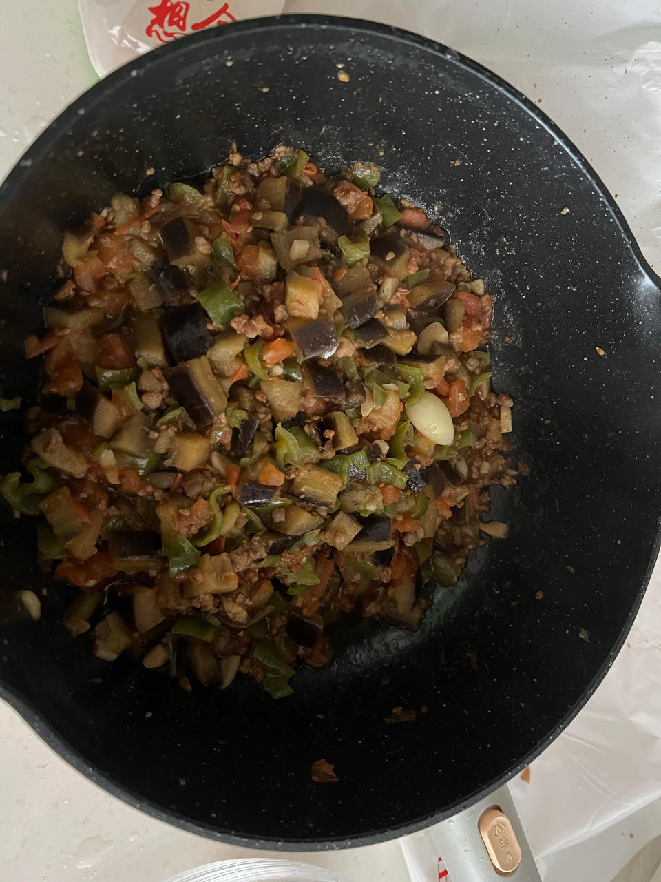 茄子肉丁打卤面