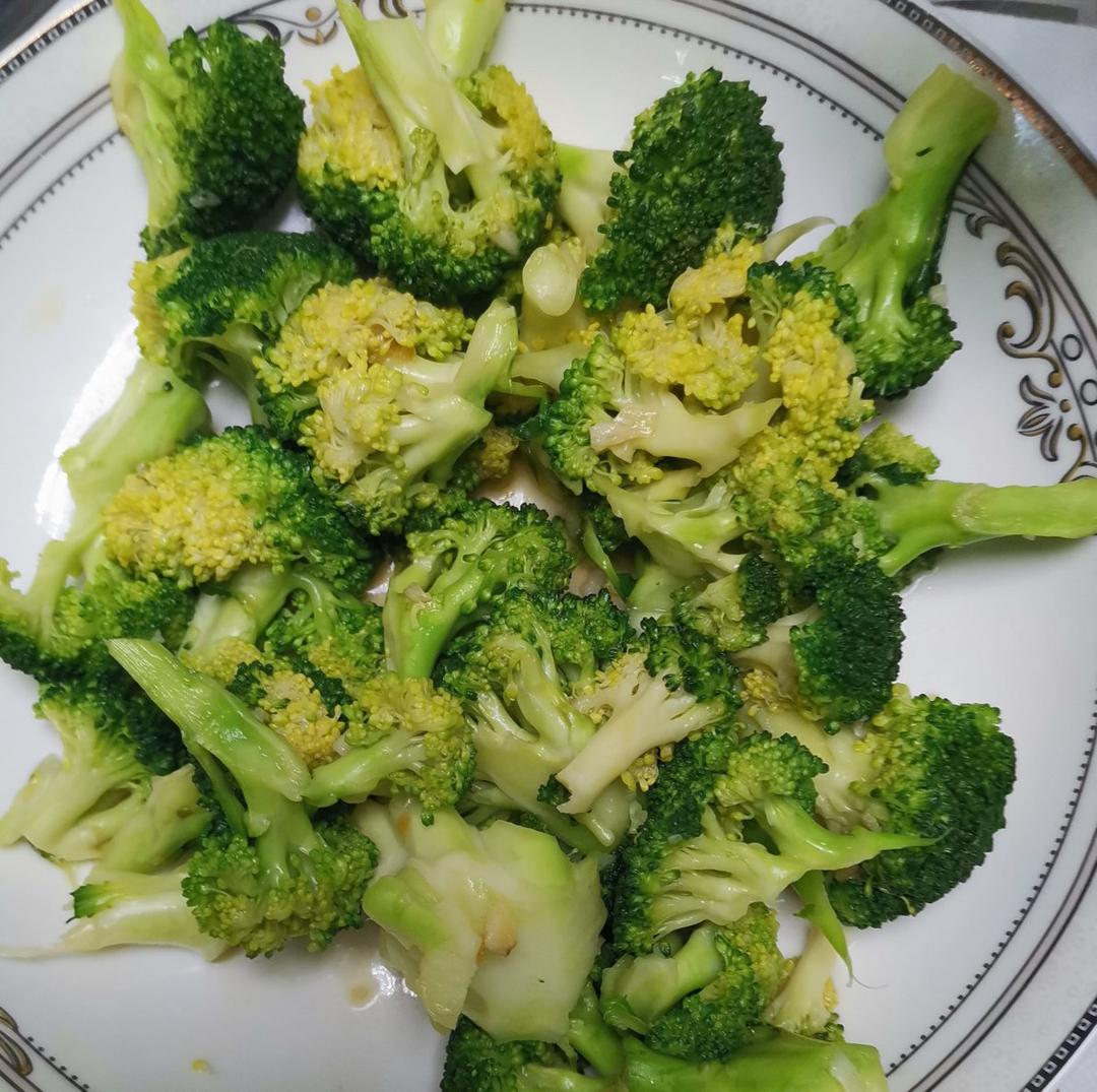 蚝油蒜蓉西兰花