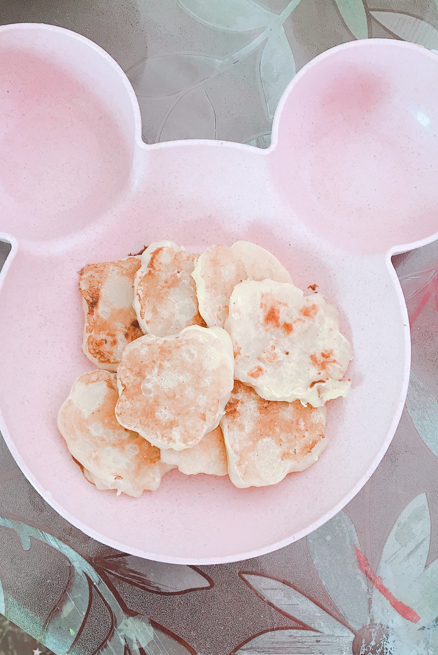 宝宝辅食：苹果奶香小饼