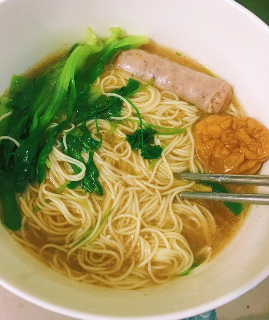 一碗热汤面