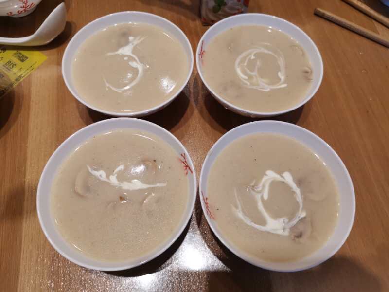 奶油鸡茸蘑菇汤（必胜客同款）