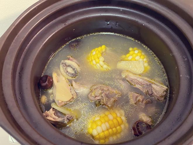 超鲜甜的鲍鱼花菇鸡汤的做法