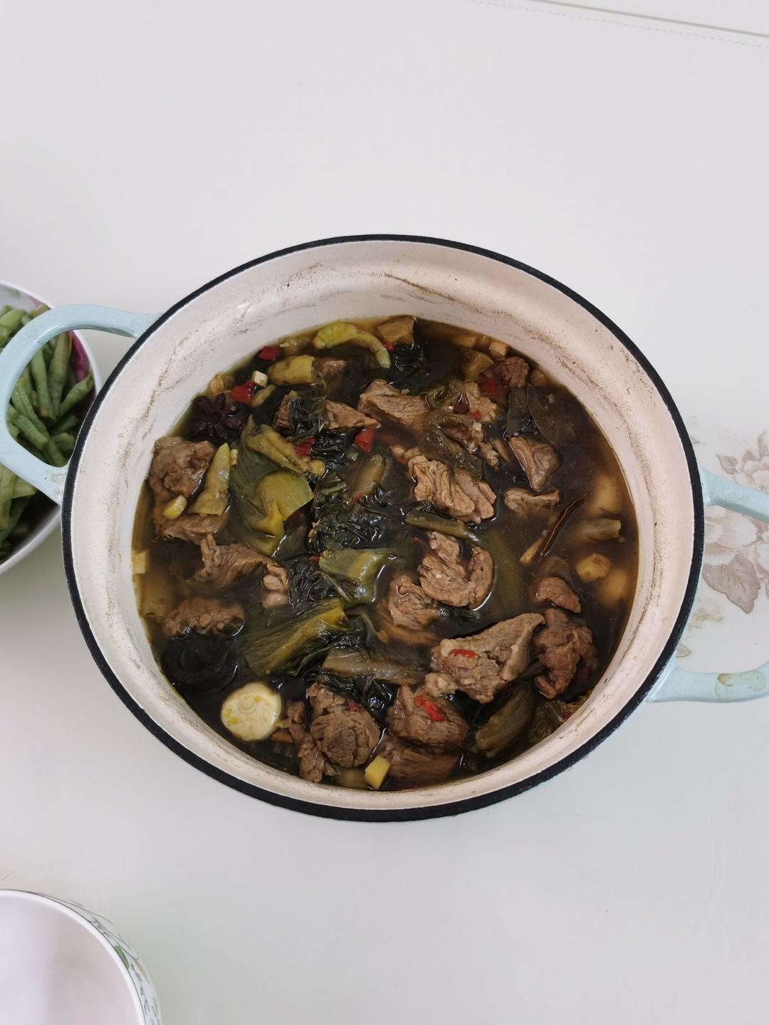 酸菜牛肉