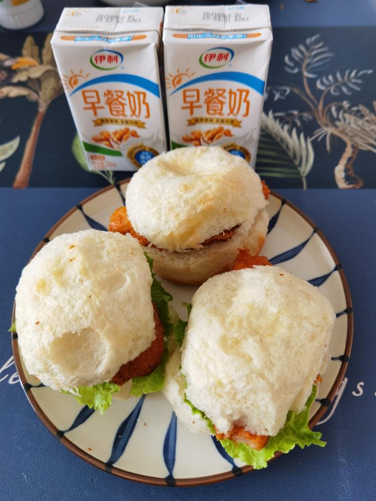 纯奶手撕吐司的做法 步骤1