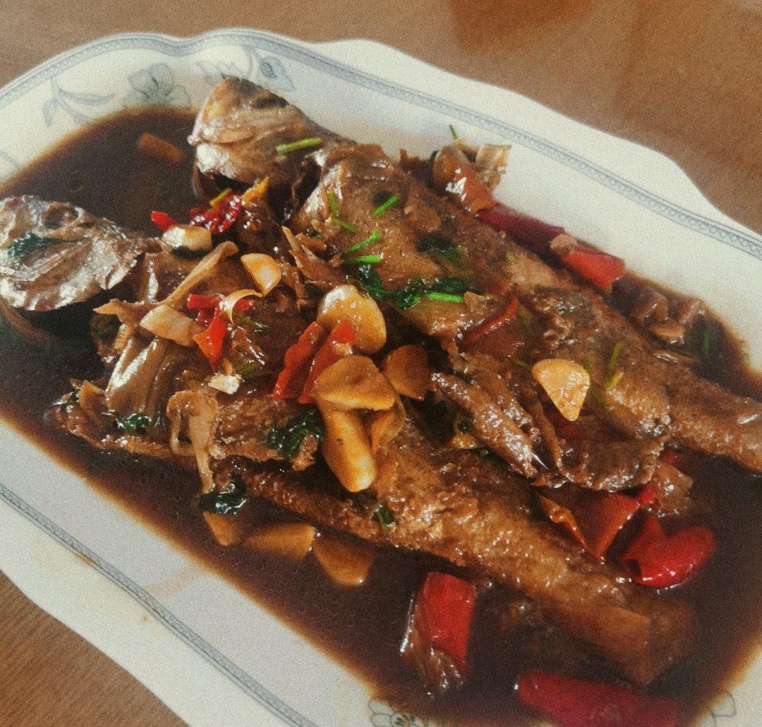 家常红烧鱼