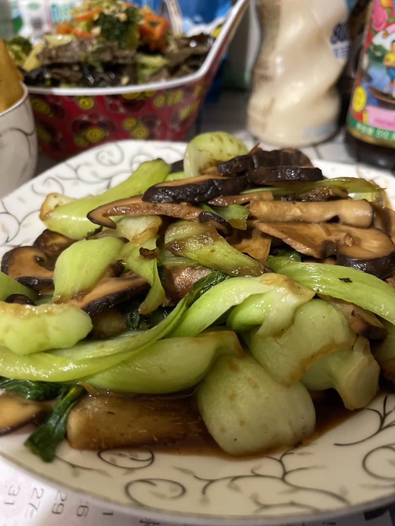 简易版香菇扒油菜
