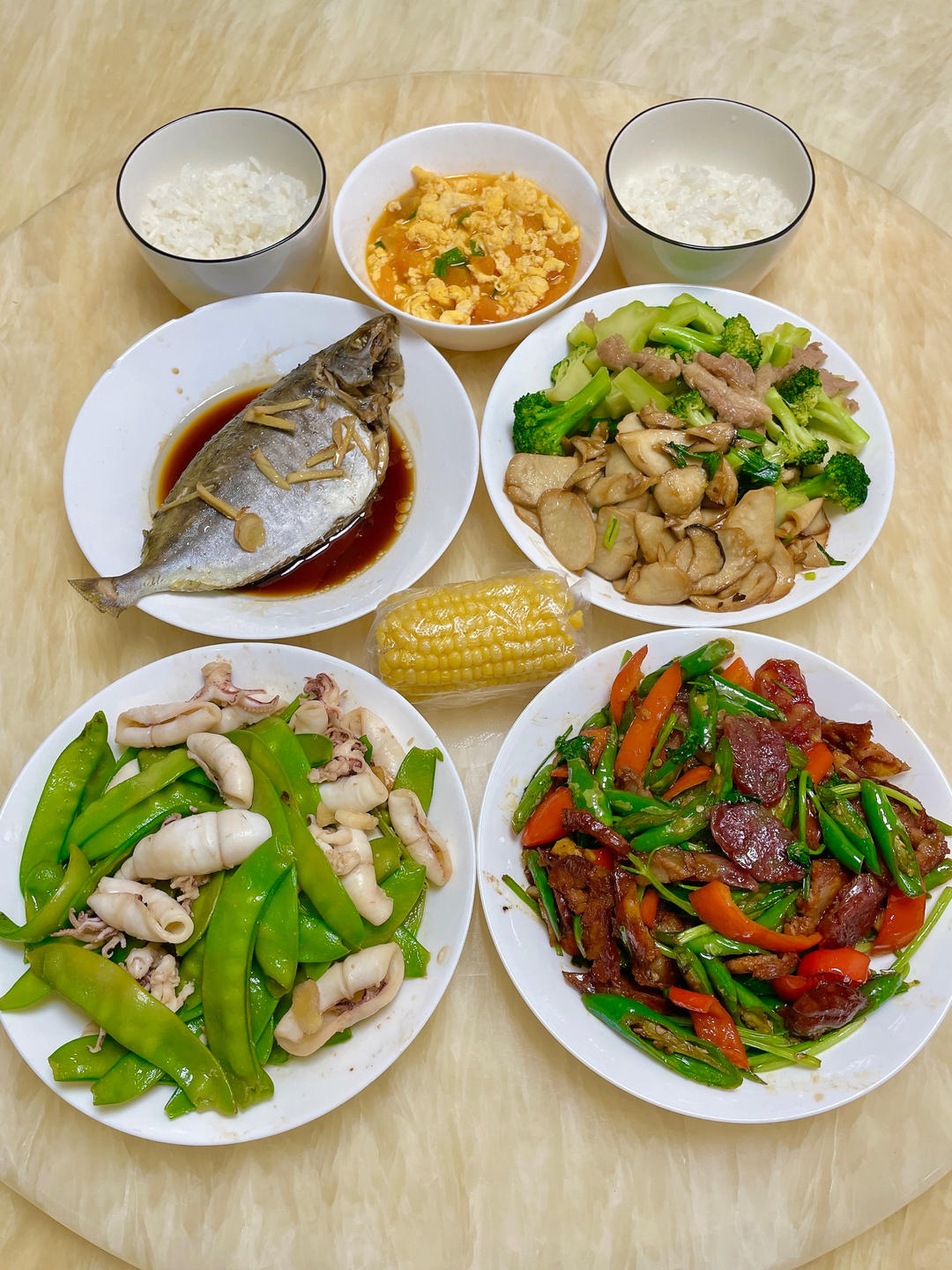 一日三餐营养健康早餐午餐晚餐