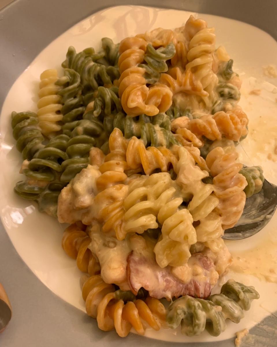三文鱼海鲜奶油意面【食材包操作说明】