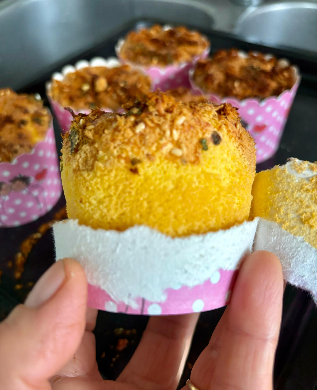 葱香肉松纸杯蛋糕