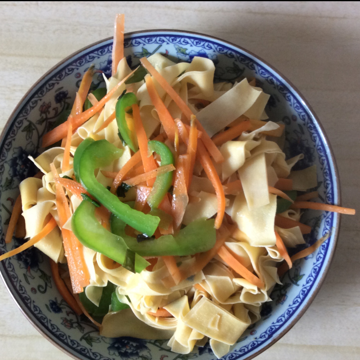尖椒豆腐皮
