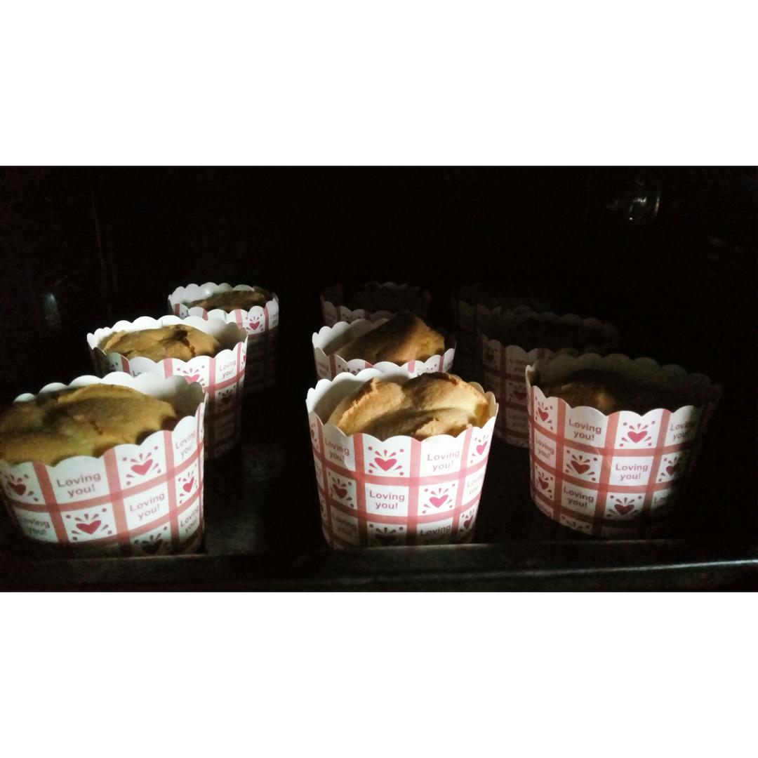 奶油戚风杯子蛋糕