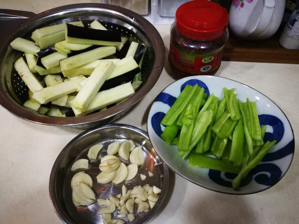 下饭神菜 酱爆茄子