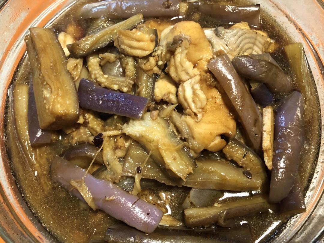 茄子焖鲶鱼