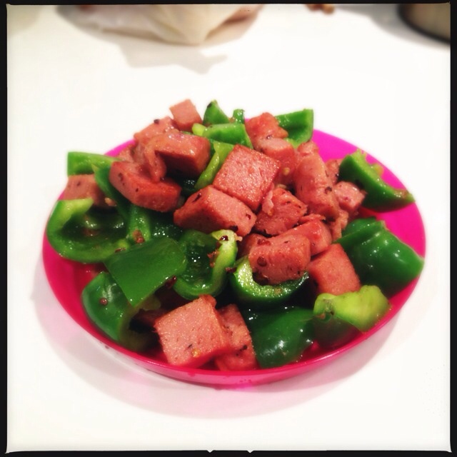 青椒午餐肉
