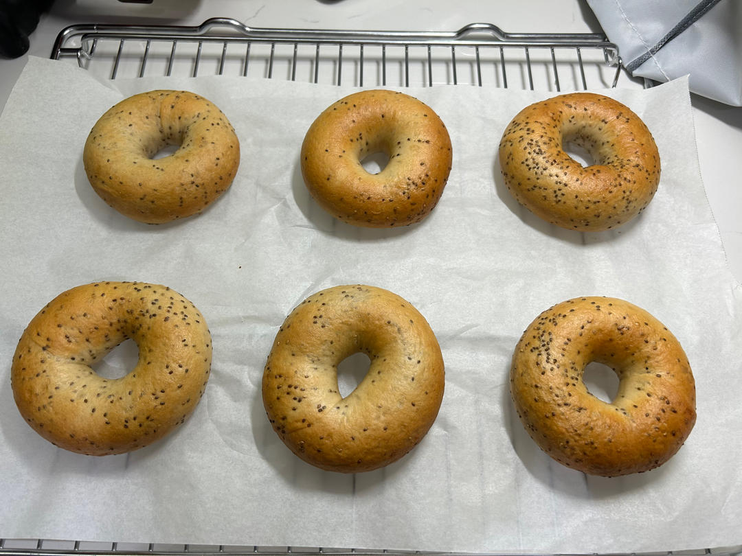 无油无糖全麦奇亚籽贝果