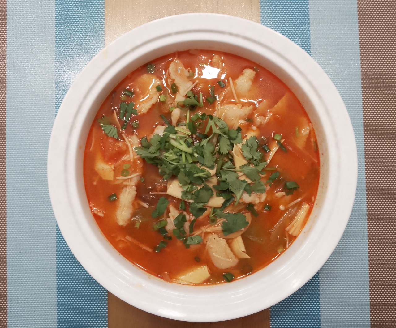 沸腾酸汤鱼片…贵州红的做法