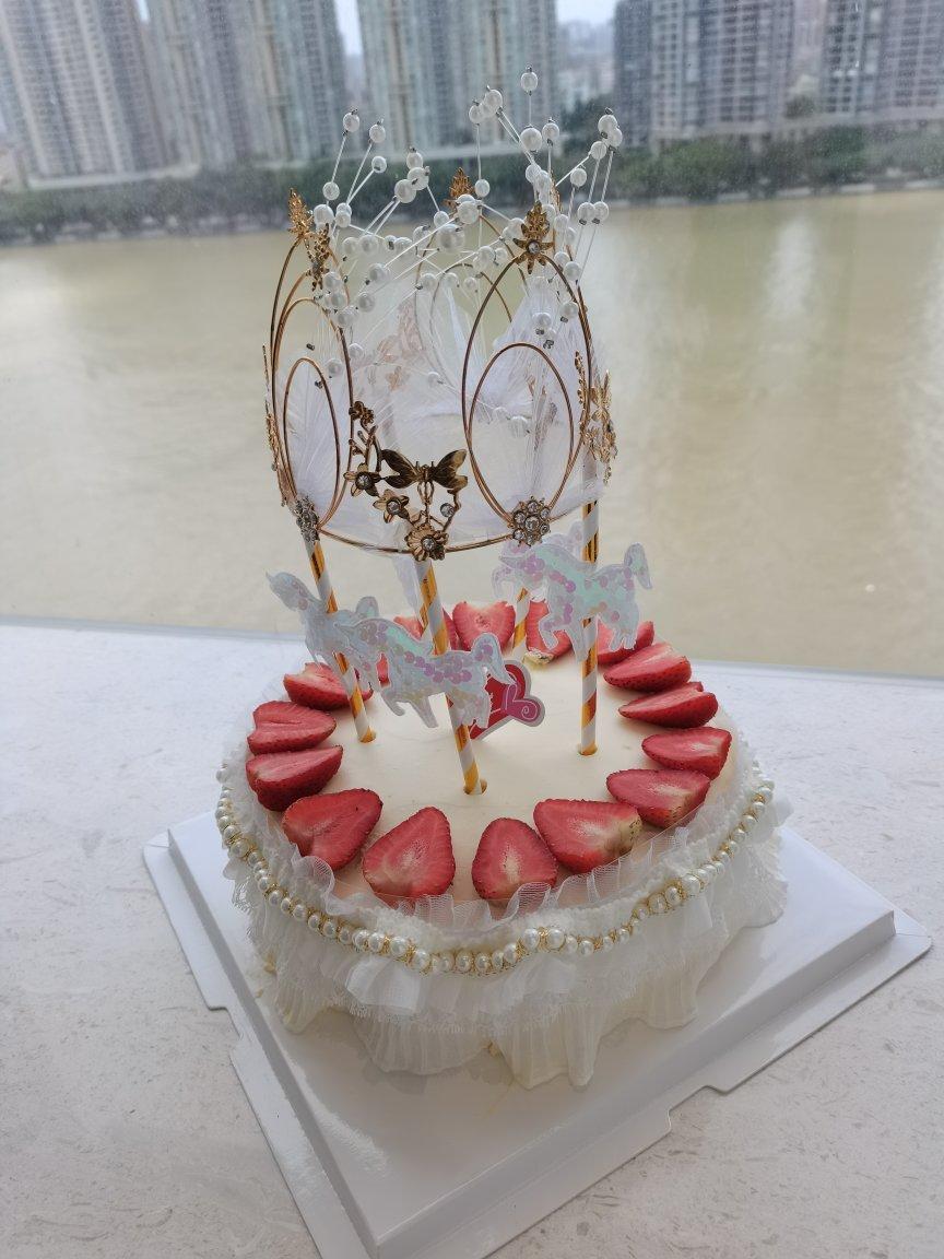 旋转木马生日蛋糕