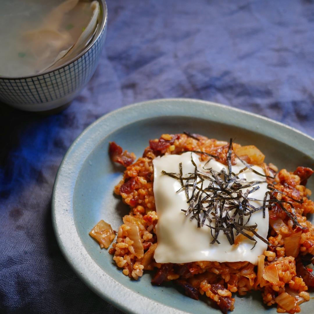 芝士泡菜炒饭