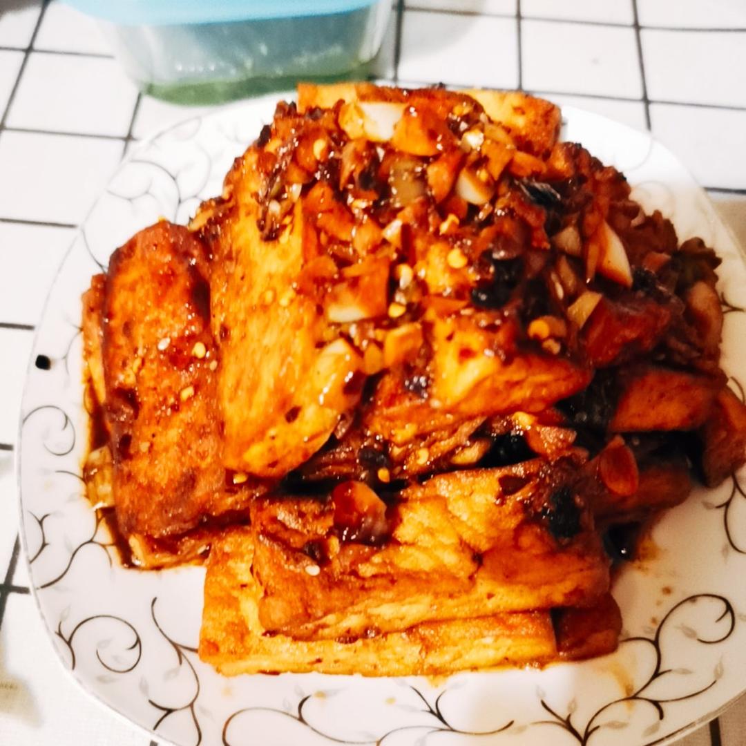 香煎老豆腐，夏日配粥配米饭都绝佳