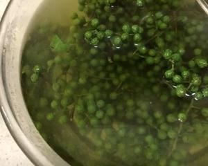 青花椒保持翠绿的小妙招的做法 步骤4