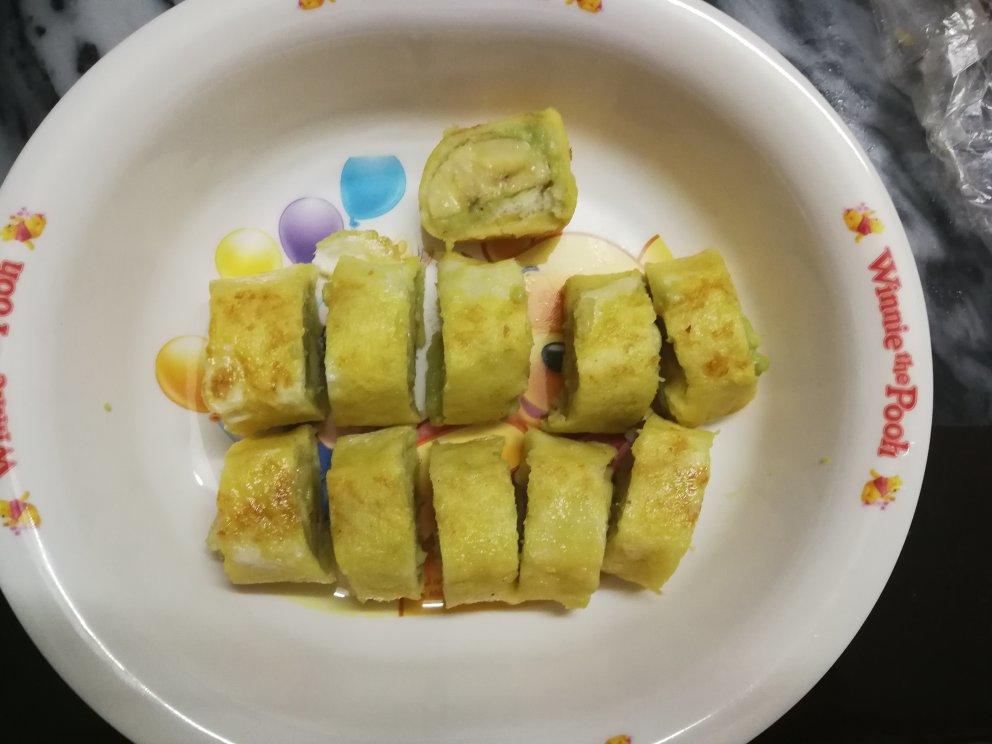 宝宝辅食食谱  牛油果香蕉卷