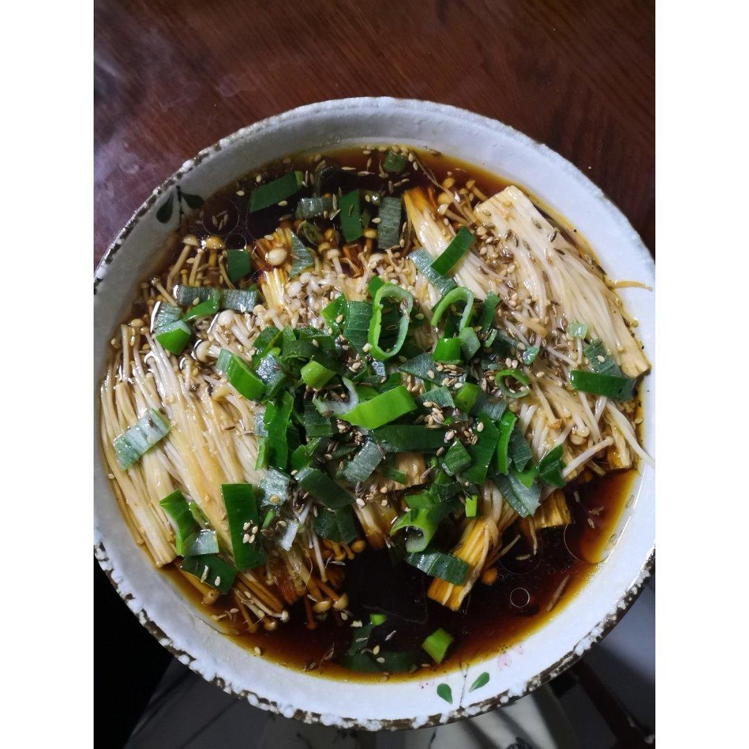 油泼金针菇
