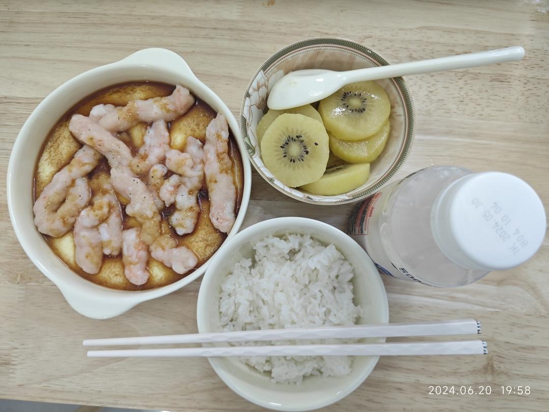 虾滑蒸蛋～最适合小孩子的美食