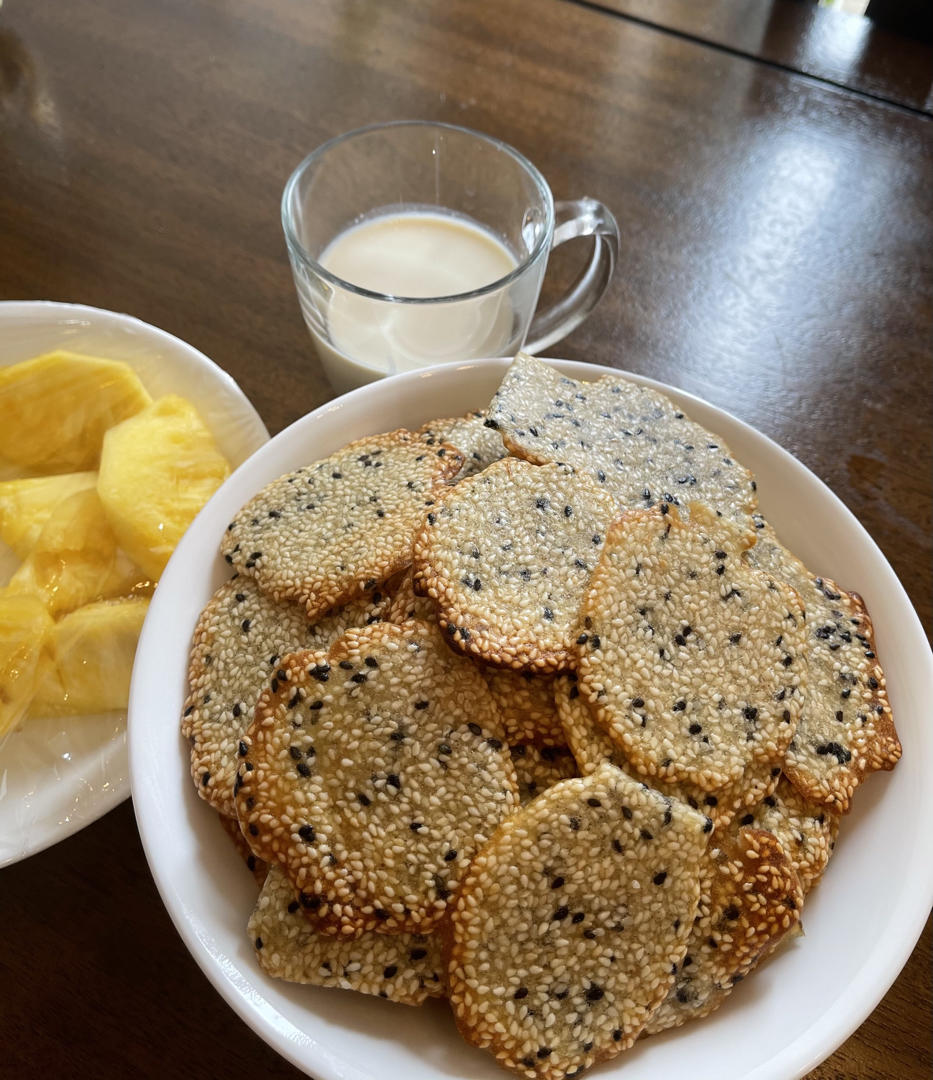 白芝麻薄脆饼干（消耗蛋白）