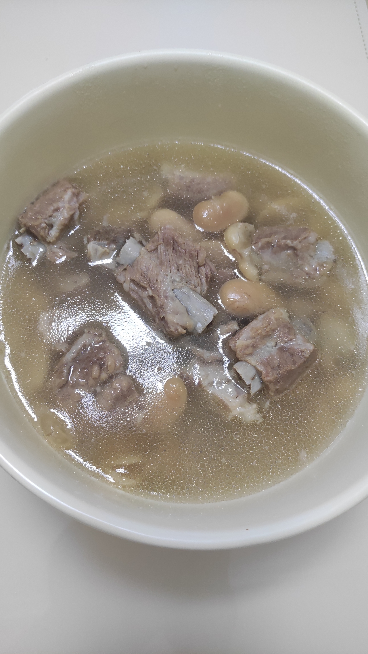 芸豆炖排骨汤（高压锅版）的做法
