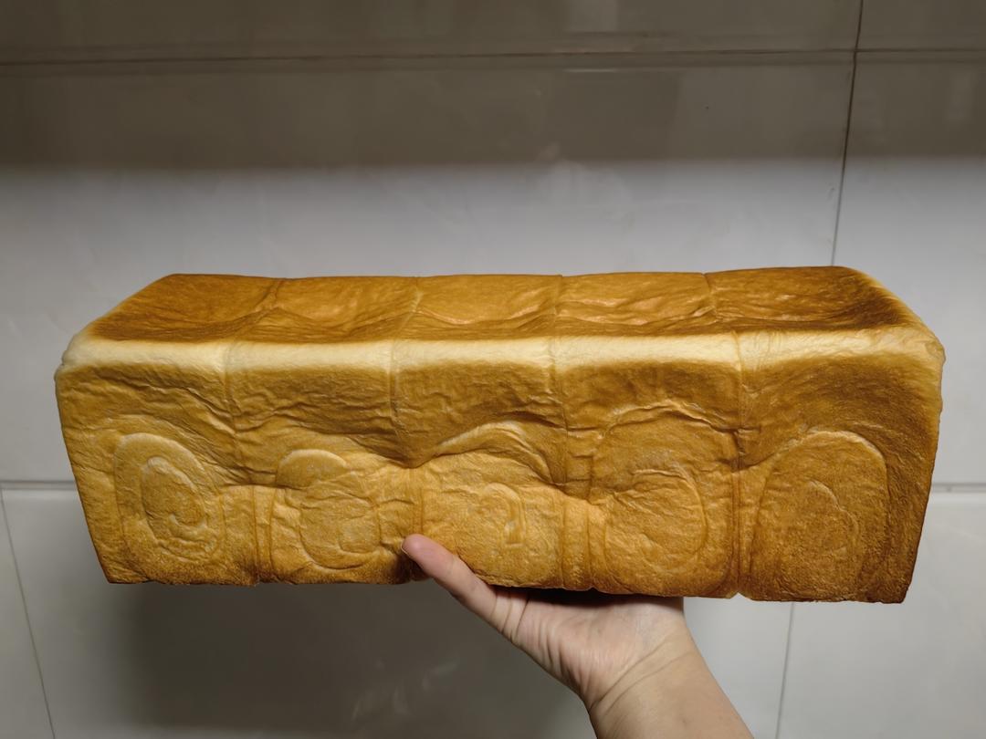 好吃到犯规的网红「生吐司」