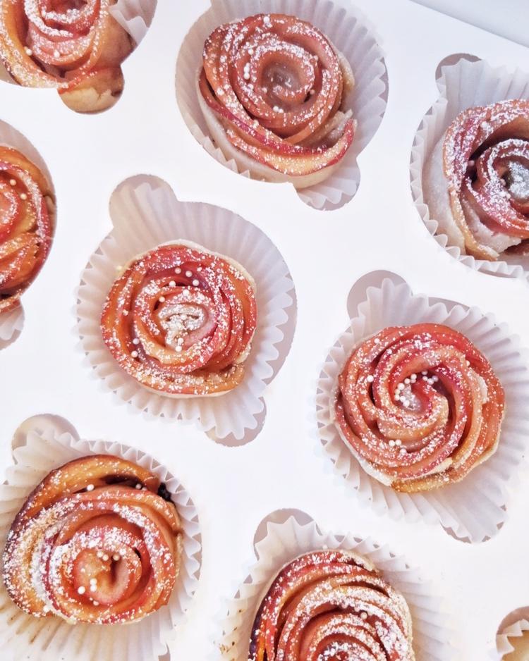 沉夕做的玫瑰花苹果派