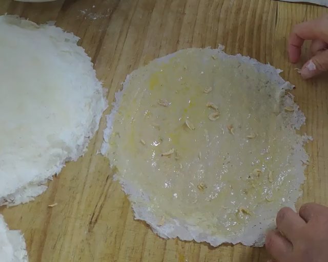 海鲜千层饼的做法 步骤1