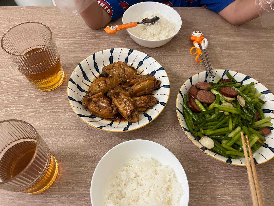 蒜薹炒香肠