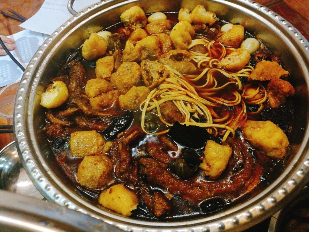 螺丝鸭脚煲