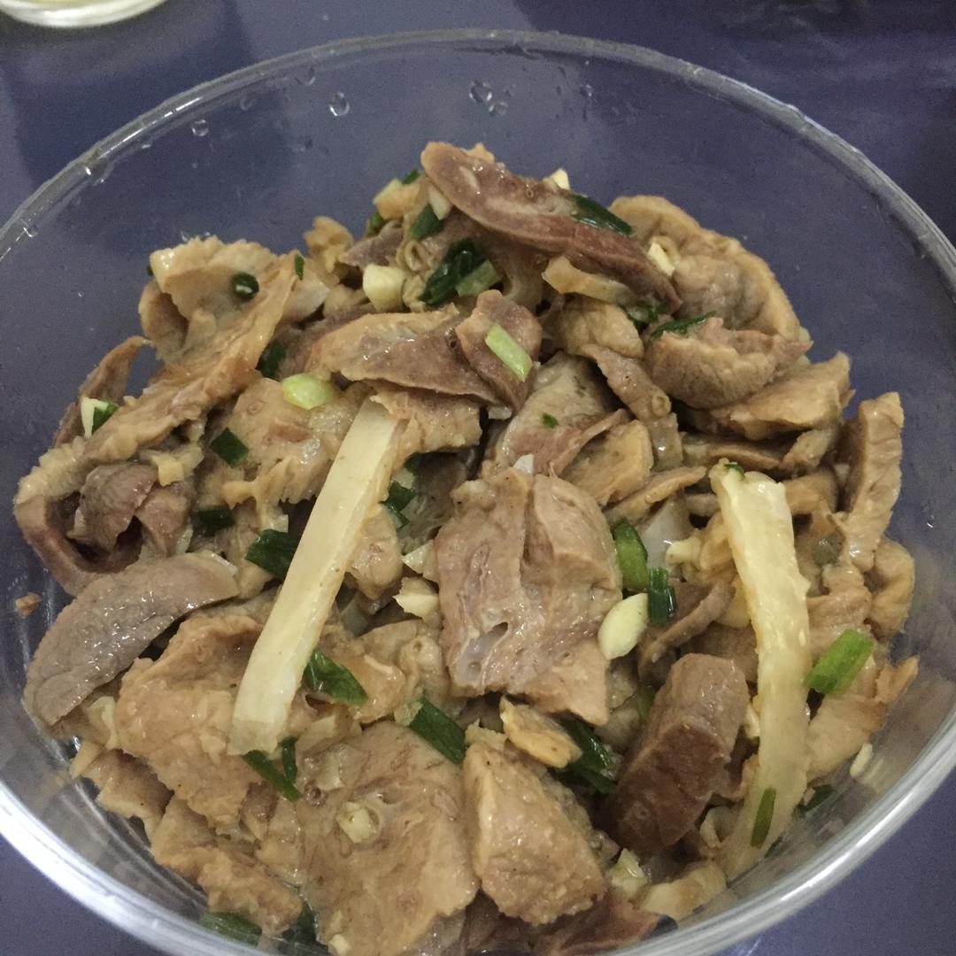 蔚蓝深海xw做的凉拌香辣猪肺