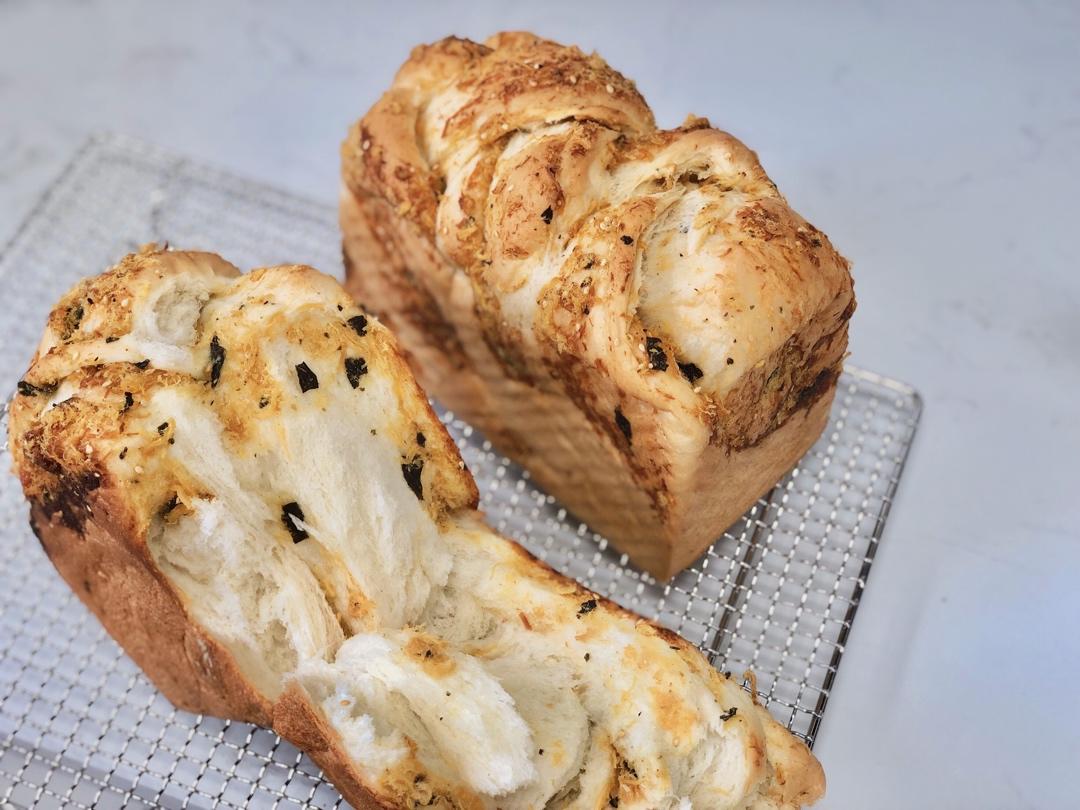 70%冷藏中种海苔肉松小吐司