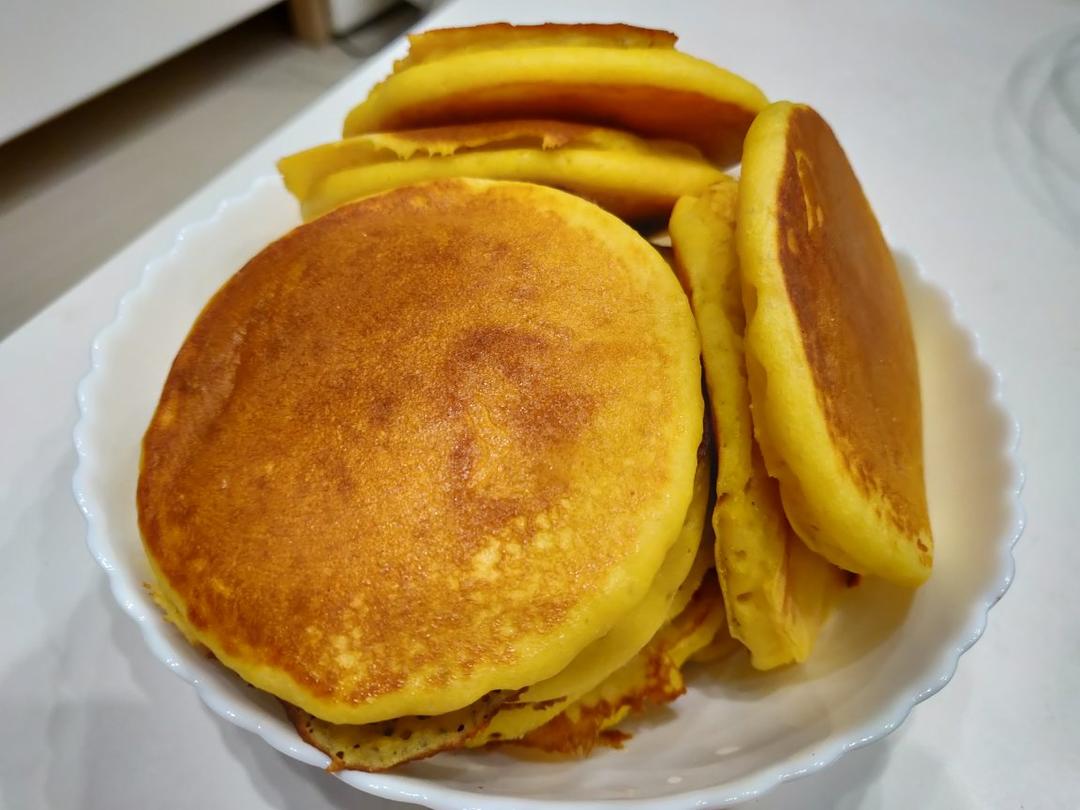 奶香玉米面饼