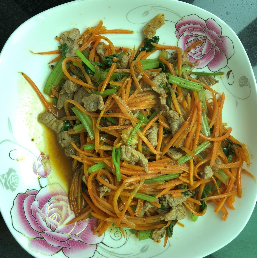 芹菜炒牛肉