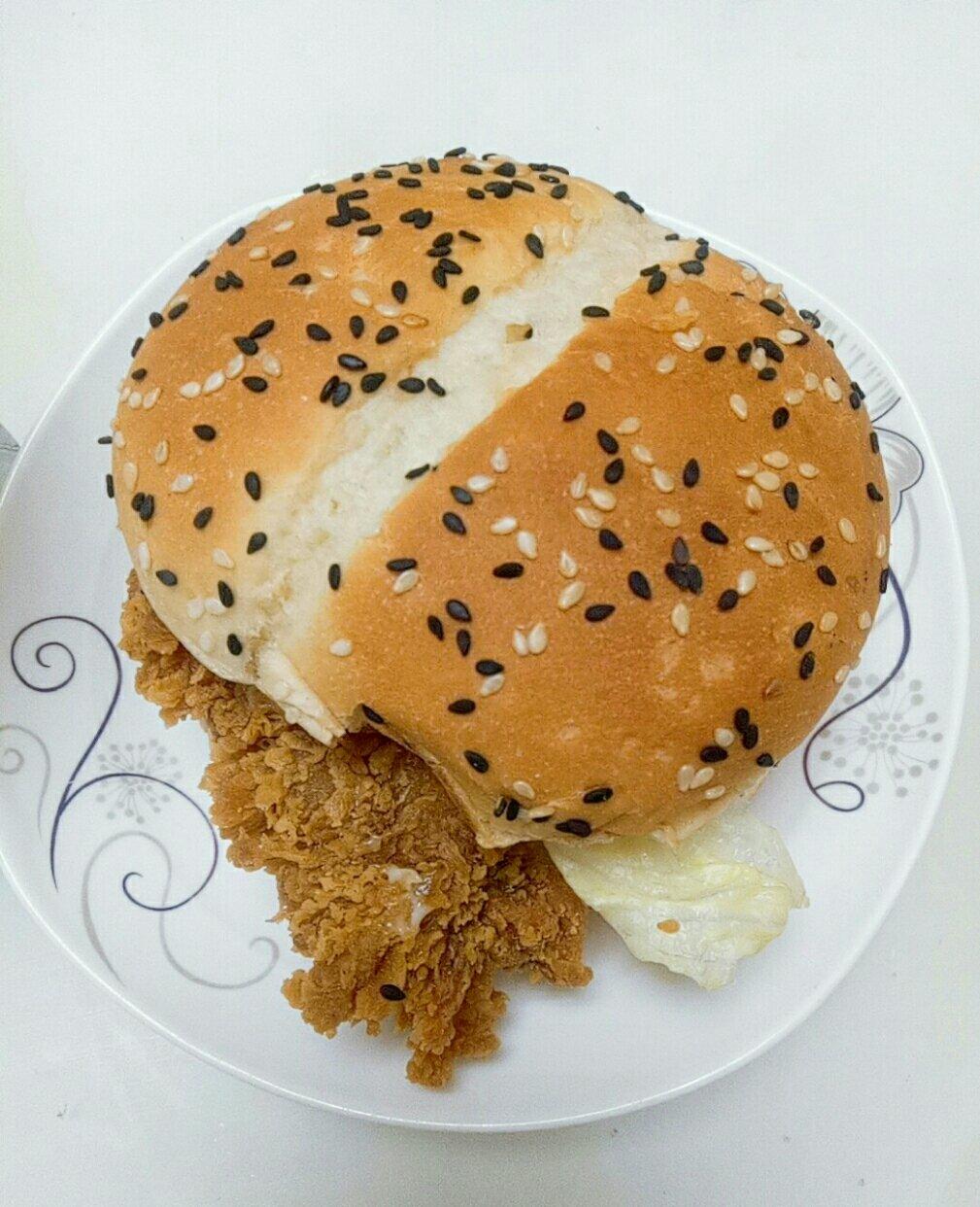 自制营养肉饼汉堡包