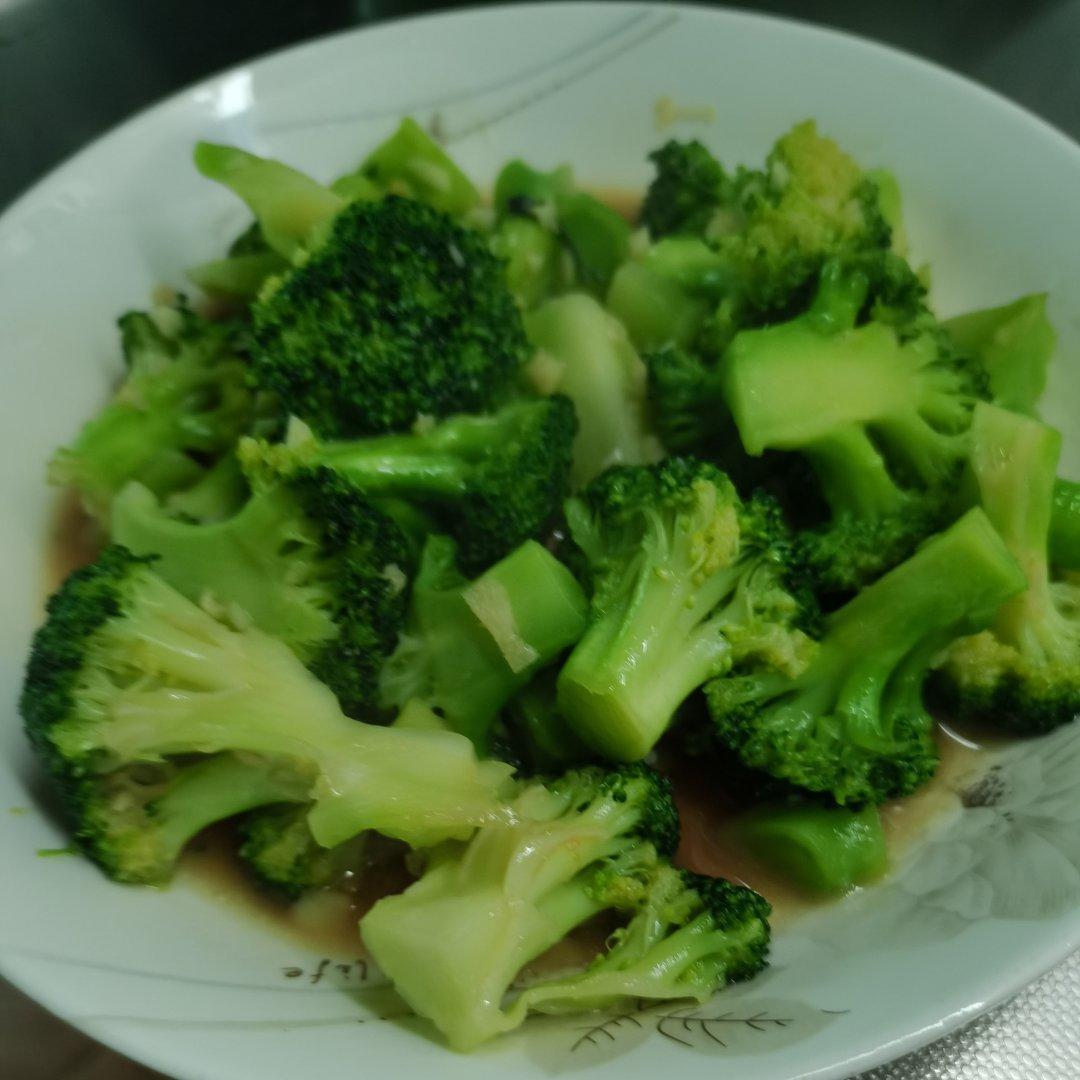 蚝油蒜蓉西兰花