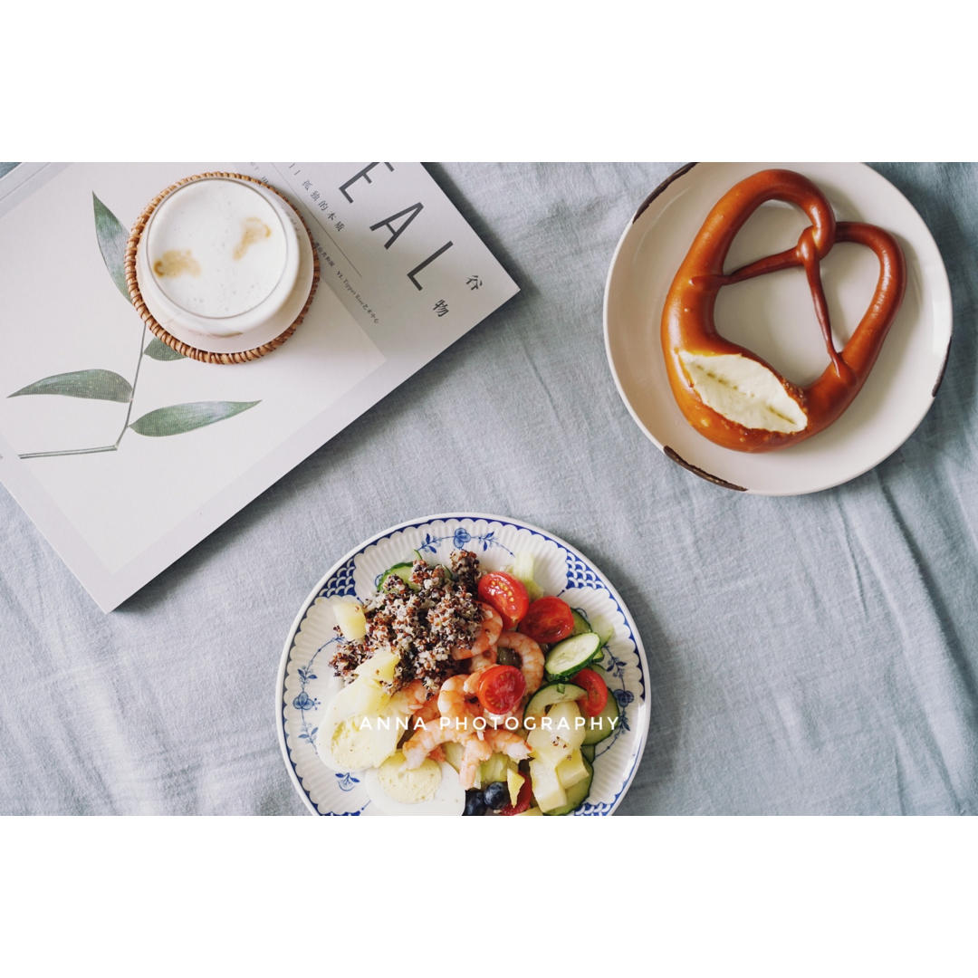 如何在家里倒腾一个一平米的咖啡吧