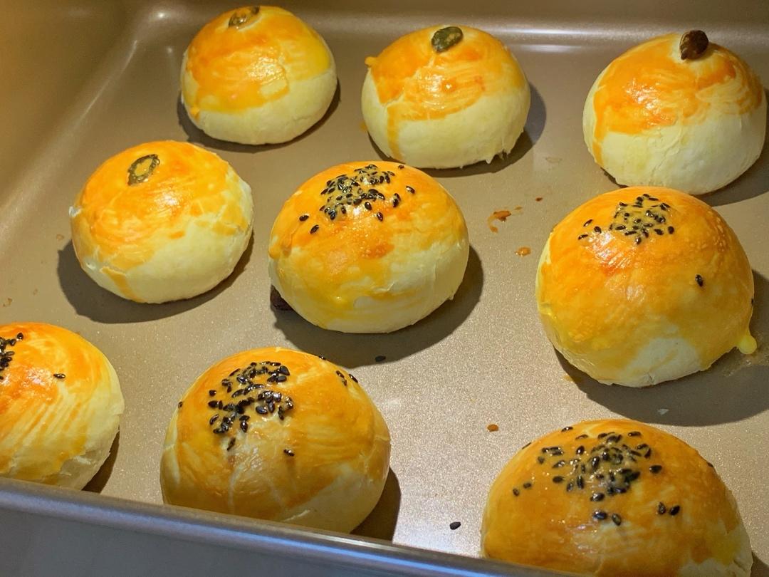 蛋黄酥酥酥（超级奶香黄油版）