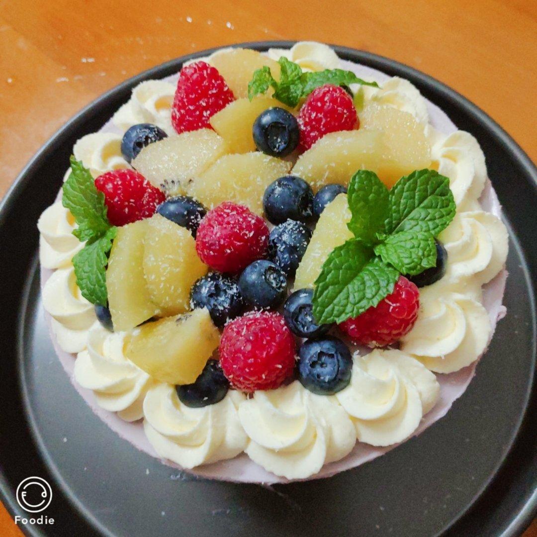 蓝莓酸奶芝士慕斯