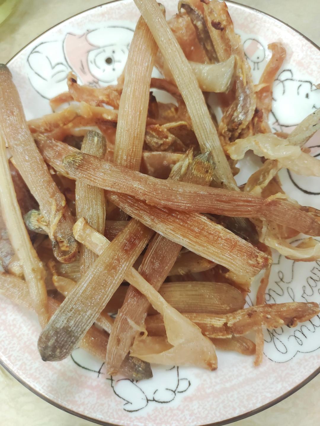 炒沙虫鱿鱼虾条