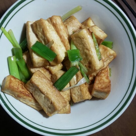 家常菜巜芦笋炒豆腐》