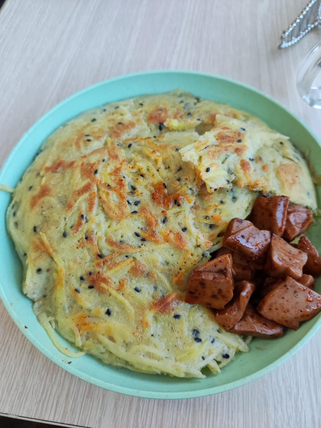 鸡蛋土豆丝饼