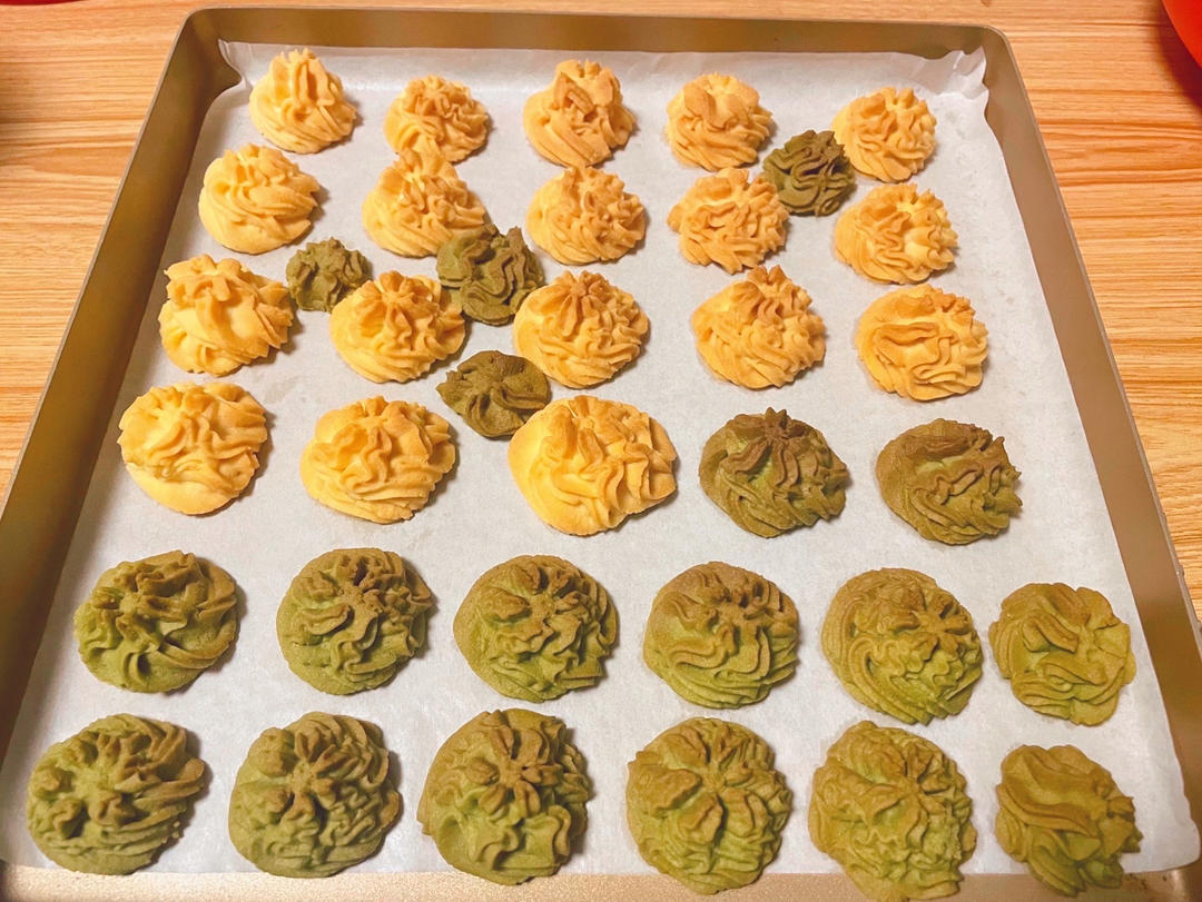 一抿即化酥到掉渣的珍妮曲奇云顶小花/烘焙视频饼干篇1