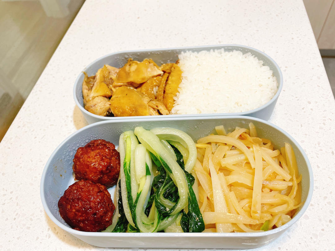 懒人食谱——电饭锅焗鸡（无油无水）